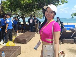 Sheren & Paphricia, Tiktoker Jelita Sambangi Indonesia Esports Summit