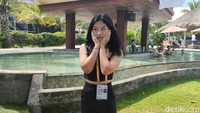 Indonesia Esports Summit 2022 akan segera berakhir. Namun keseruannya semakin meriah, ditambah kehadiran Tiktoker cantik Indonesia, Sheren dan Paphricia.