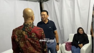 Potret Pertemuan Perdana Ahmad Dhani dan Ahok, Penuh Tawa hingga Tukar Nomor HP