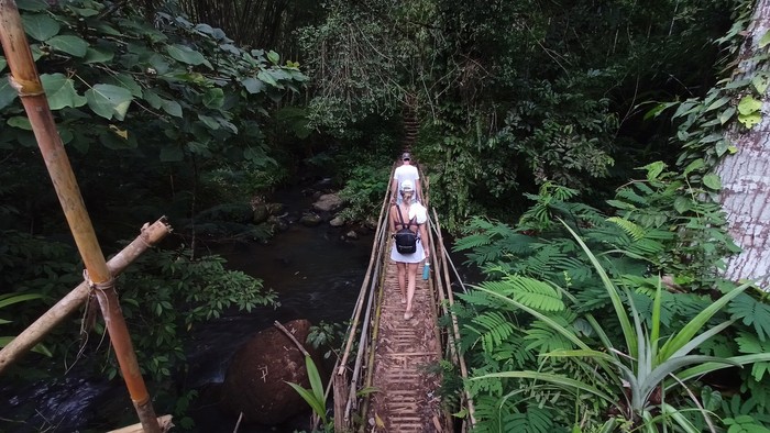 Air Terjun Leke-leke menjadi primadona para wisatawan mancanegara di Desa Mekarsari, Kecamatan Baturiti, Tabanan, Bali. Air Terjun Leke-leke menjadi primadona para wisatawan mancanegara di Desa Mekarsari, Kecamatan Baturiti, Tabanan, Bali.