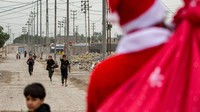 Kedatangan Sinterklas itu disambut meriah anak-anak.