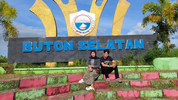 Aris Idol jalan-jalan ke Buton Selatan.