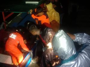 Kapal Nelayan di Anambas Tenggelam Dihantam Gelombang