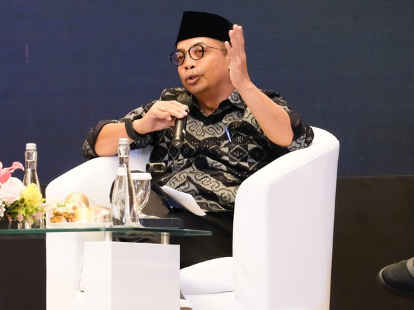 Gayrioddiy mushuk yoki dik bor