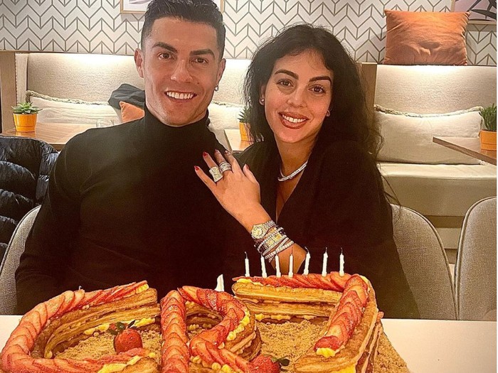 Ronaldo Kalah Piala Dunia, Ini Momen Hangat Saat Makan Bareng Keluarga
