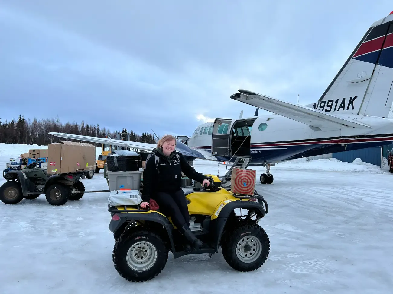 Gokil! Belanja Bulanan di Alaska Harus Pakai Pesawat karena Alasan Ini