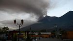 Gunung Api Fuego di Guatemala Erupsi, Jalan hingga Bandara Ditutup