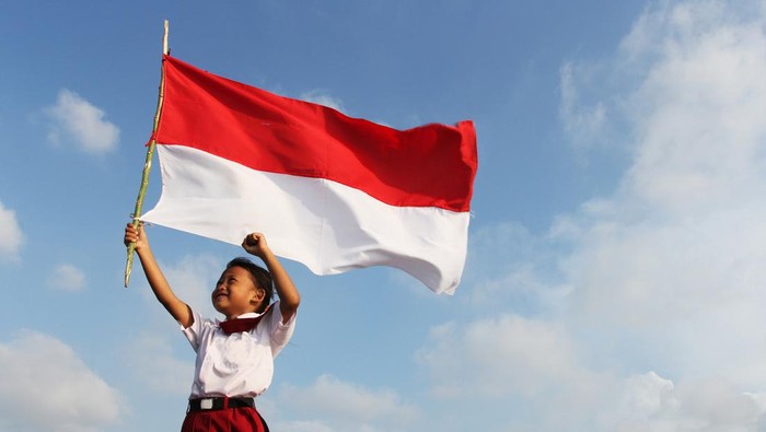 Hari Sejarah Nasional jatuh pada 14 Desember. Peringatan itu bertujuan untuk mengingatkan kembali pentingnya mempelajari sejarah yang ada dari masa ke masa.