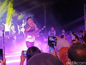 Deg-degan Manggung di Pinggir Pantai, Ifan Seventeen Masih Trauma Tsunami