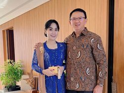 Foto: 8 Gaya Istri Pejabat Saat Kondangan di Pernikahan Kaesang