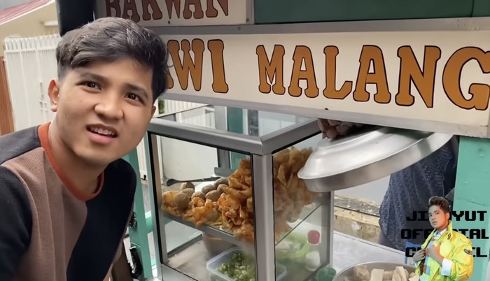 Jirayut jajan bakso