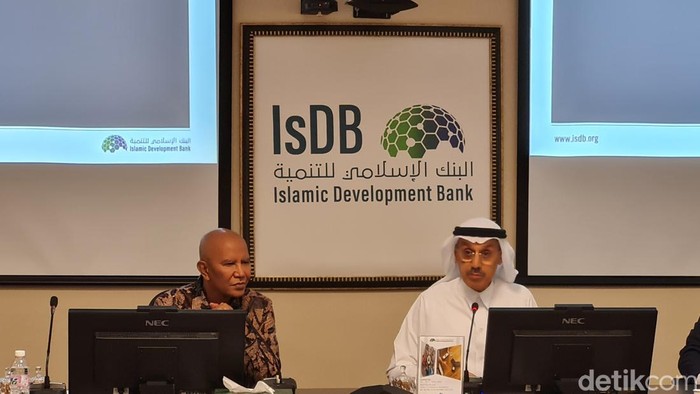 Ketua Banggar DPR Bertemu Presiden IsDB di Jeddah