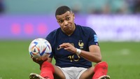 Tak hanya itu, asupan makanan juga menjadi sorotan besar bagi sosok Mbappe. Ia diketahui melakukan diet seimbang yang kaya akan karbohidrat dan protein. (Foto: FIFA via Getty Images/Shaun Botterill - FIFA)
