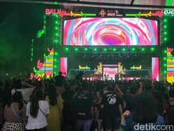 Pecah! DJ Soda Panaskan Penutupan Indonesia Esports Summit 2022