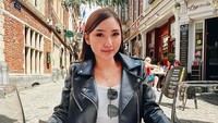 Entah kenapa nggak deg-degan karena sebelumnya, hari-hari sebelumnya aku sama mereka mulu kan, dari siang sampai malam. Jadi kita sudah ngobrol, bercanda, makan siang bareng, ujar Natascha Germania. (Foto: dok Instagram)