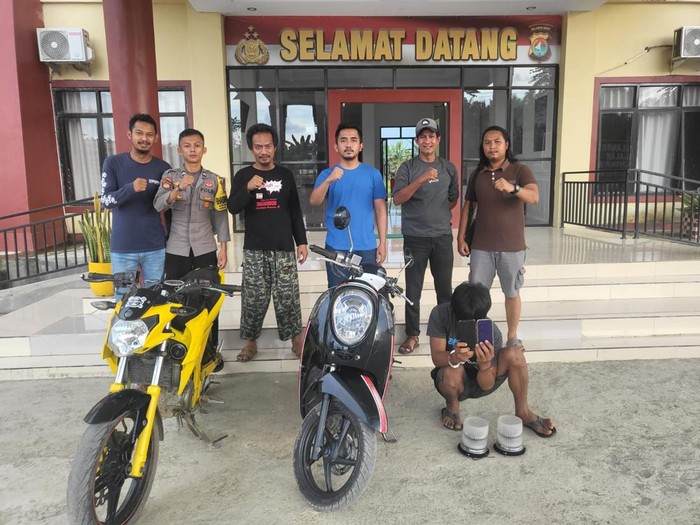 Pelaku pencurian motor dan handphone di Mamuju Tengah ditangkap.