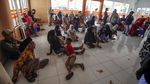 Dapat dari Mana Nih? Kok Orang-orang Antre Dikasih Rp 600 Ribu
