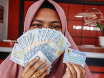 Video: 17,3 Juta Pekerja-565 Ribu Guru Honorer Bakal Dapat BSU Rp 600 Ribu