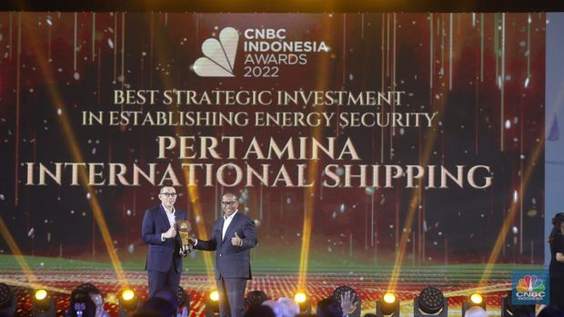 Pertamina Internasional Shipping dalam acara penghargaan bergengsi CNBC Indonesia Award dengan tema 