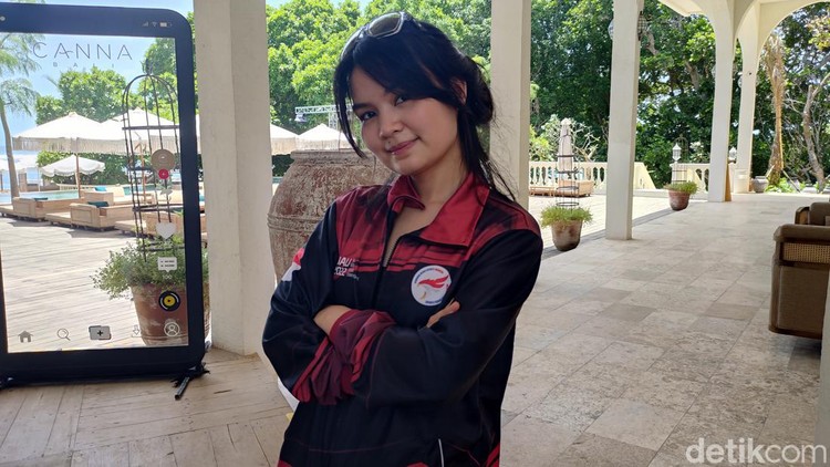 Potret Atlet Esports Wanita CS:GO Kebanggaan Indonesia, Indonesia Esports Summit 2022 resmi usai. Indonesia mampu meraih juara tiga dan sabet meadli perunggu dari cabang SC:GO Female IESF Bali 2022.