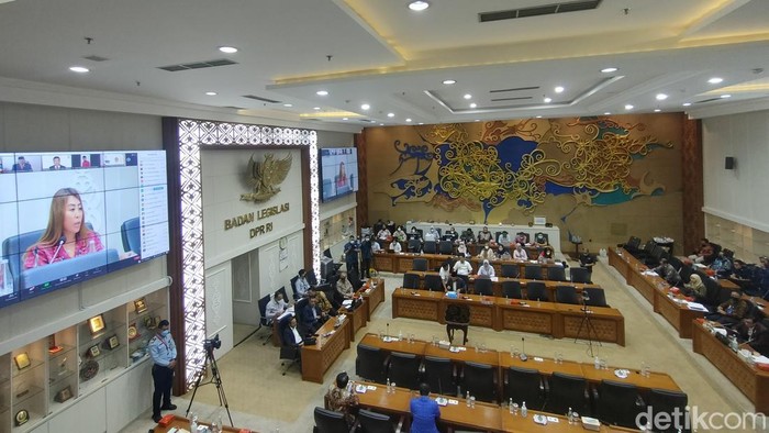 Rapat kerja di Baleg DPR RI, Senin (12/12/2022). (Dwi Rahmawati/detikcom).