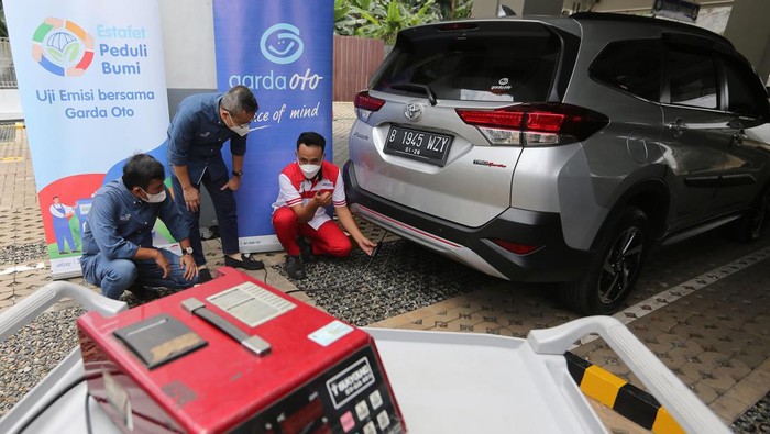 Ratusan Kendaraan Ikuti Uji Emisi Gratis Garda Oto