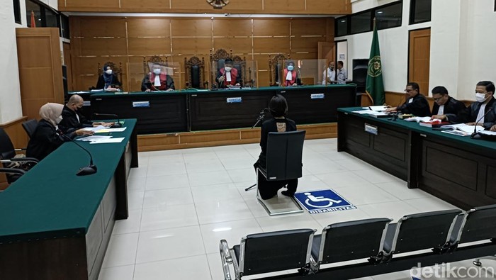 Sidang Nikita Mirzani (Foto: Bahtiar Rifai/Detikcom)