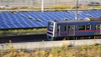 Hal tersebut mengetahui bahwa industri kereta api di Jepang mengoperasikan hampir 35.000 km rel kereta api.