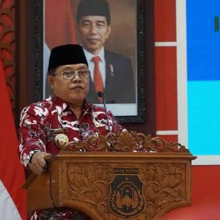 wali kota blitar santoso