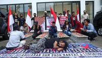 Aksi mogok makan dilakukan sebagai bentuk perlawanan atas dugaan tindakan kejahatan pelanggaran HAM yang dilakukan PT. Amman Mineral.