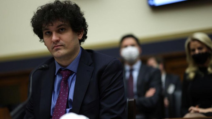 WASHINGTON, DC - DECEMBER 08: CEO of FTX Sam Bankman-Fried testifies during a hearing before the House Financial Services Committee at Rayburn House Office Building on Capitol Hill December 8, 2021 in Washington, DC. The committee held a hearing on 