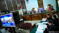 Sidang mengagendakan pemeriksaan saksi.