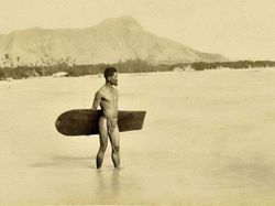 Deretan Foto Jadul Abadikan Kisah Mencengangkan