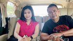 Gaya Nongkrong Hotman Paris Saat Ngopi dan Ngemil Bareng Bodyguard Baru