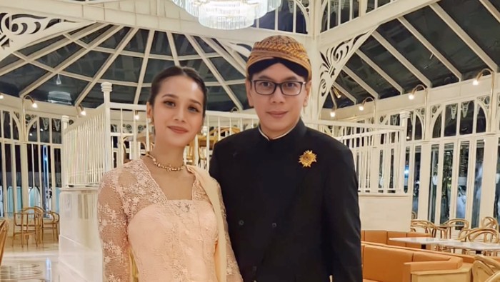 Gista Putri dan Wishnutama Gista Putri dan Wishnutama