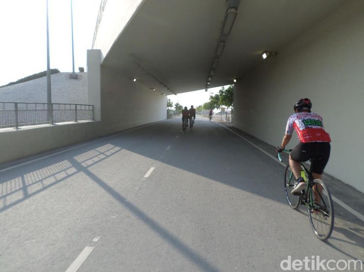 Rupa Jalur Sepeda Terpanjang di Dunia