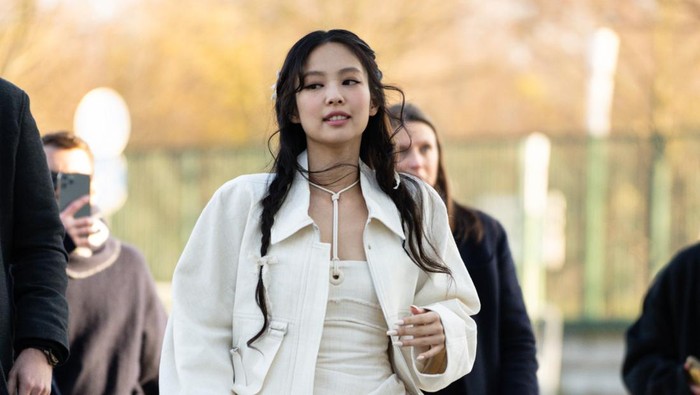 Jennie BLACKPINK Wajib Tahu, Begini Cara Tepat Tangani Cedera di Wajahnya