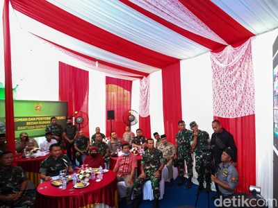 Mantap! KSAD Bedah Rumah Tak Layak Huni di Jakbar