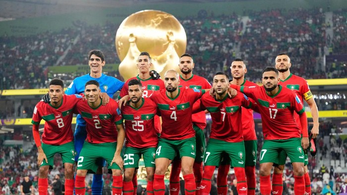 Morocco line up during the FIFA World Cup Qatar 2022 quarter final match between Morocco and Portugal at Al Thumama Stadium on December 10, 2022 in Doha, Qatar. (Photo by Jose Breton/Pics Action/NurPhoto via Getty Images)