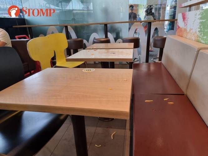 Tenangkan Siswa yang Merusak Restoran, Netizen Ini Diberi Umpatan