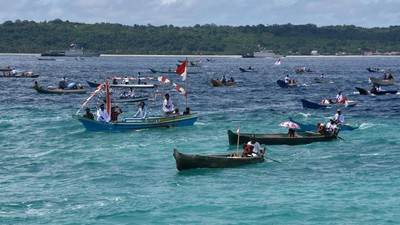Meriahnya Puncak Hari Nusantara di Wakatobi
