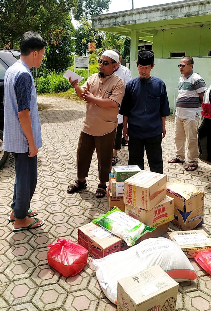 Penyaluran Bantuan Gempa Cianjur Makin Kondusif Bencana gempa bumi yang terjadi di Cianjur, Jawa Barat mengakibatkan ratusan ribu warga terpaksa tinggal dalam pengungsian. Bantuan pun terus mengalir dan semakin kondusif.
