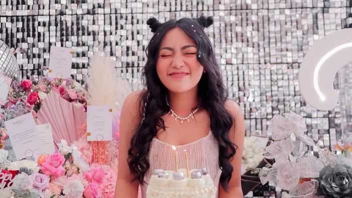 Heboh Rachel Vennya Disebut Puber Kedua, Apa Sih Itu Sebenarnya?