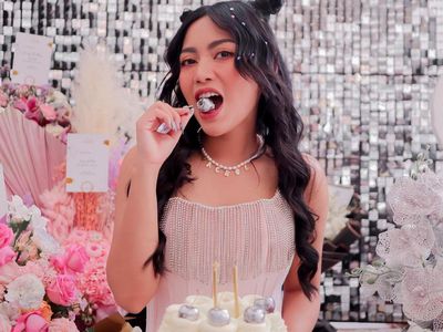 Keseruan Rachel Vennya Kulineran di Pesta Nikahan dan Ulang Tahun