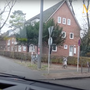 7 Potret Rumah Bunda Corla di Jerman, Penampakan Jendela Viral Curi Atensi