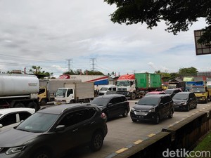 Tol Tangerang-Merak Tambah Gardu hingga Mobile Reader Jelang Nataru