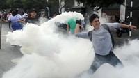 Demo terjadi dari siang hingga malam hari.