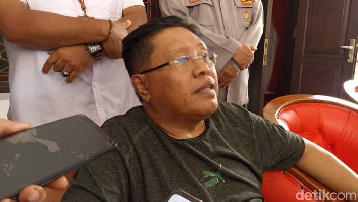 Wali Kota Blitar Santoso