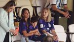 Gaya Seksi Istri Messi Nonton Argentina Vs Kroasia di Semifinal Piala Dunia 2022