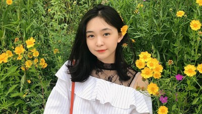 Mau Seperti Hotman Paris, Angie Tania Kuliah Jurusan Hukum
